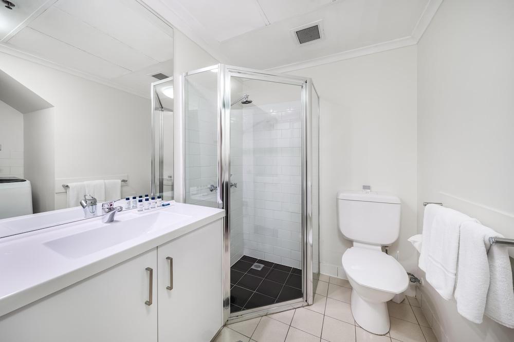 Oaks Sydney Goldsbrough Suites Room Type - Two Bedroom Apartment Oaks Sydney Goldsbrough Suites Room Type - Two Bedroom Apartment