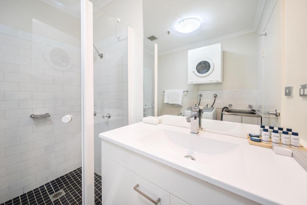 Oaks Sydney Goldsbrough Suites Room Type - Studio