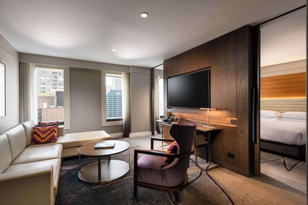 Hilton Sydney Room Type - EXECUTIVE SUITE
