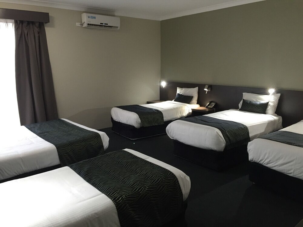 Hunts Hotel Liverpool Room Type - Executive Family Room (Plus)