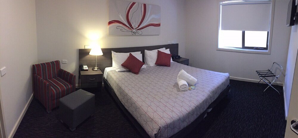 Hunts Hotel Liverpool Room Type - Two Bedroom Executive Apartment
