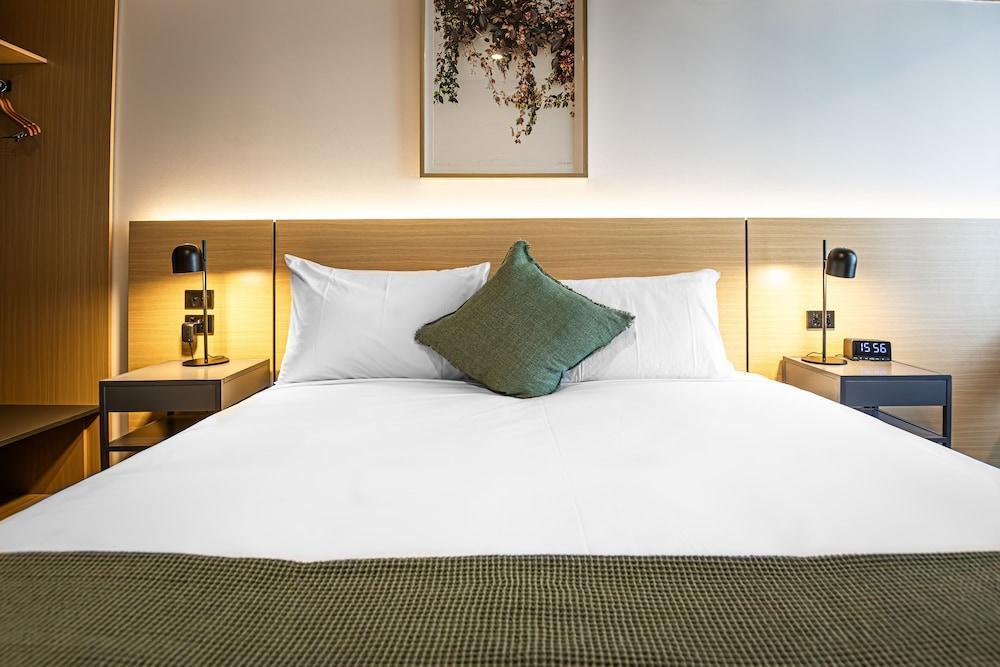 Song Hotel Sydney Room Type - Deluxe King Room
