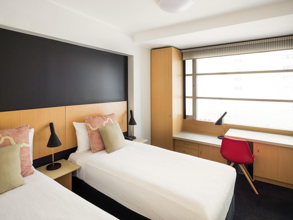 ibis Sydney World Square Room Type - Standard Room 2 Single Beds