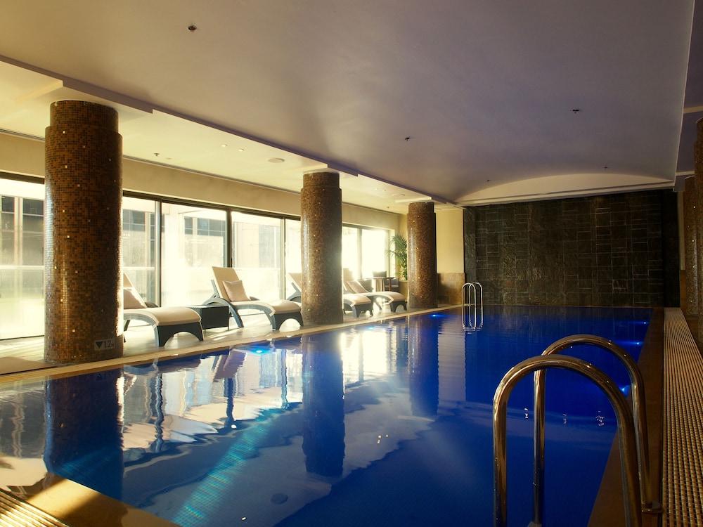 Amora Hotel Jamison Sydney - Tap to explore photos