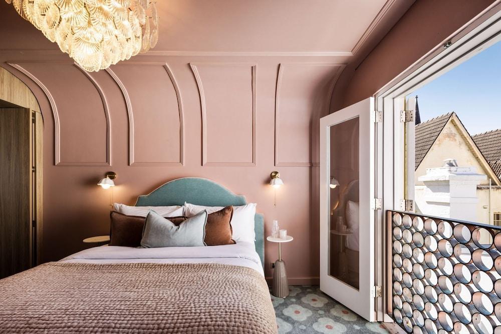 Medusa Boutique Hotel Room Type - Deluxe Queen