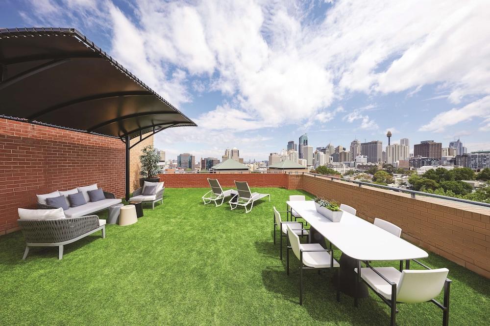 Adina Apartment Hotel Sydney Surry Hills Room Type - Apartment, 2 Bedrooms (Terrace) Adina Apartment Hotel Sydney Surry Hills Room Type - Apartment, 2 Bedrooms (Terrace)