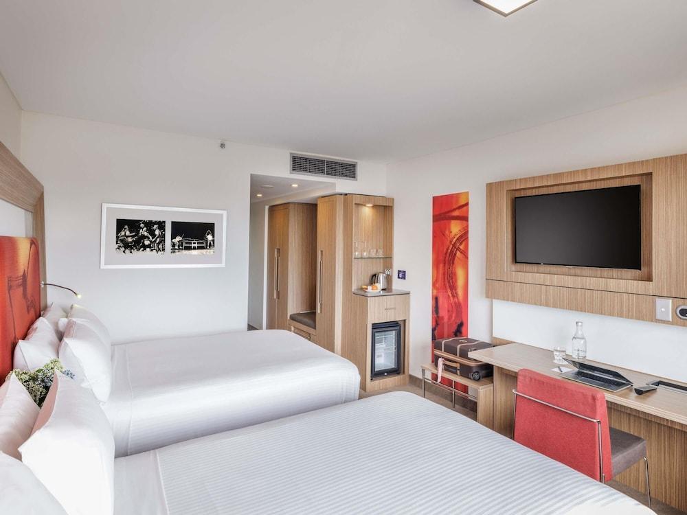 Novotel Sydney Olympic Park Room Type - Superior Double Room, 2 Double Beds