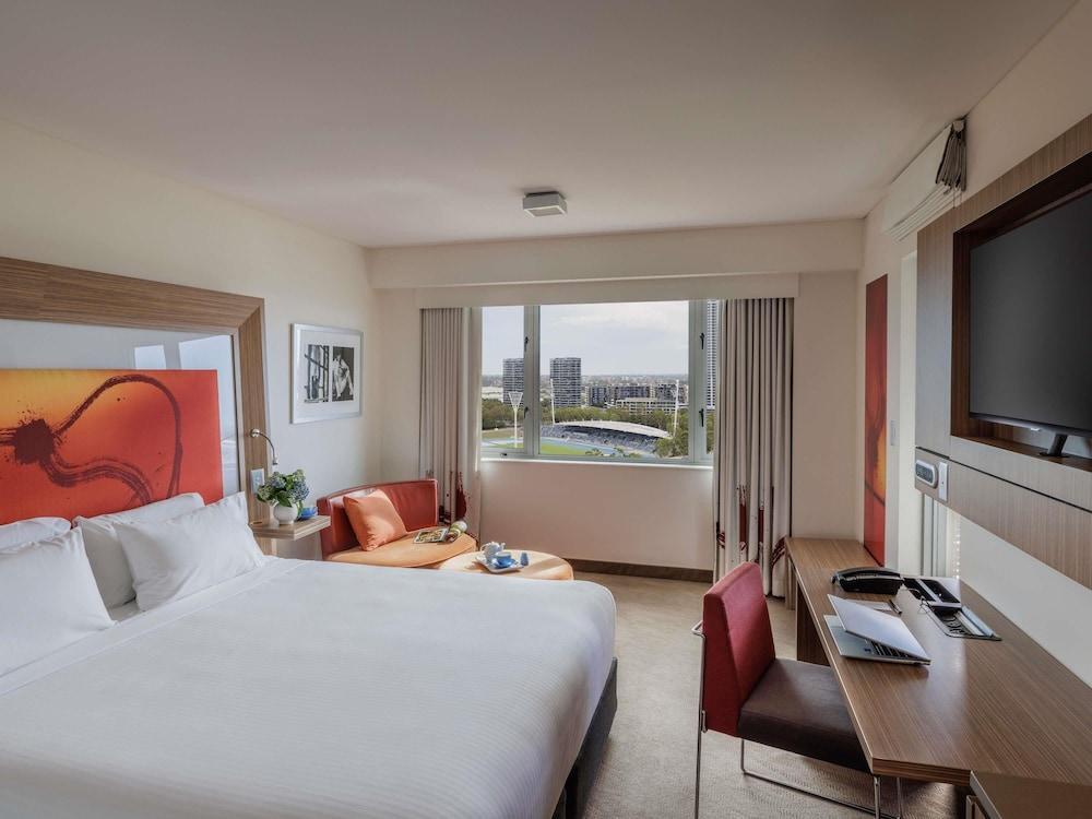 Novotel Sydney Olympic Park Room Type - Superior Room, Balcony