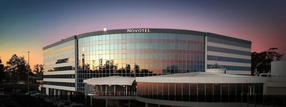 Novotel Sydney West HQ Hotel - Tap to explore photos