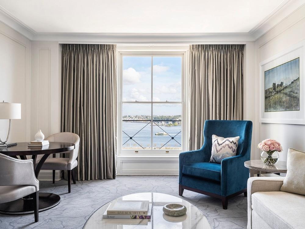 The Langham, Sydney Room Type - One-Bedroom Suite Harbour