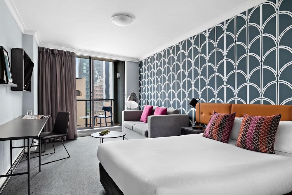 Mantra Sydney Central Room Type - Studio, 1 King Bed