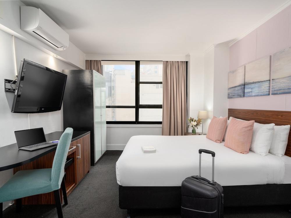 Park Regis City Centre Room Type - Economy Room