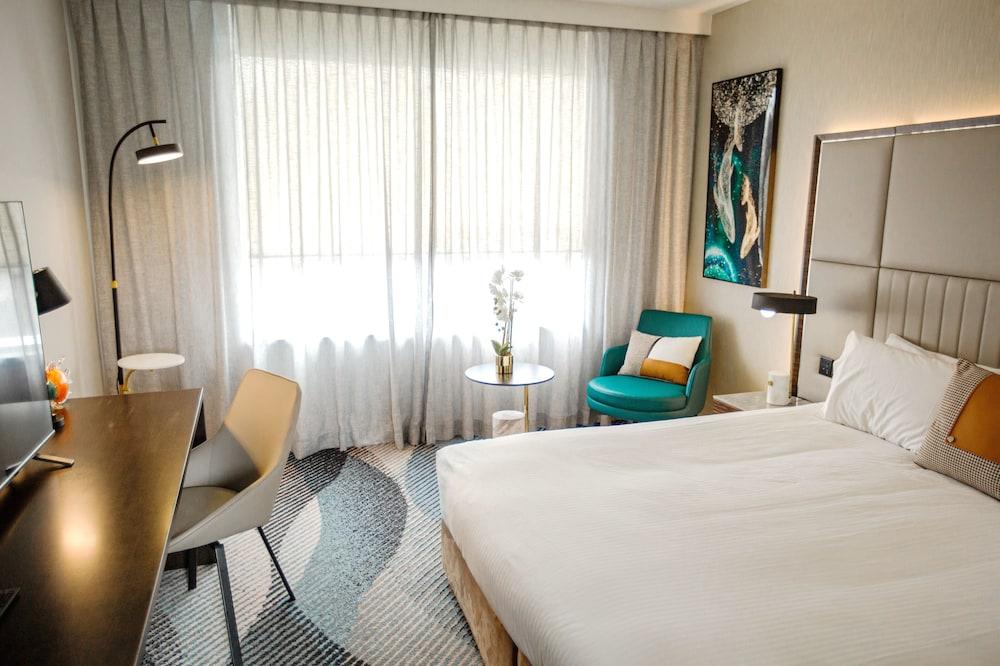 Royal Pacific Hotel Room Type - Executive Room