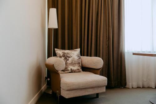 Mercure Sydney Parramatta - Tap to explore photos