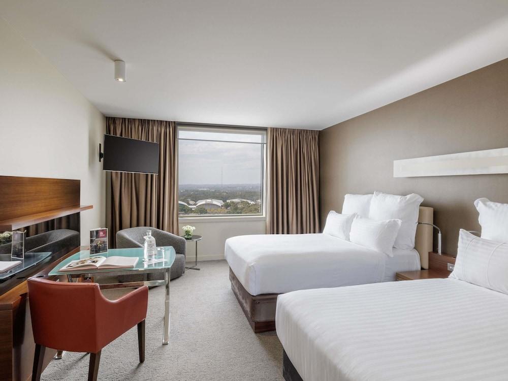 Pullman at Sydney Olympic Park Room Type - EXECUTIVE ROOM, 2 Double Size Beds