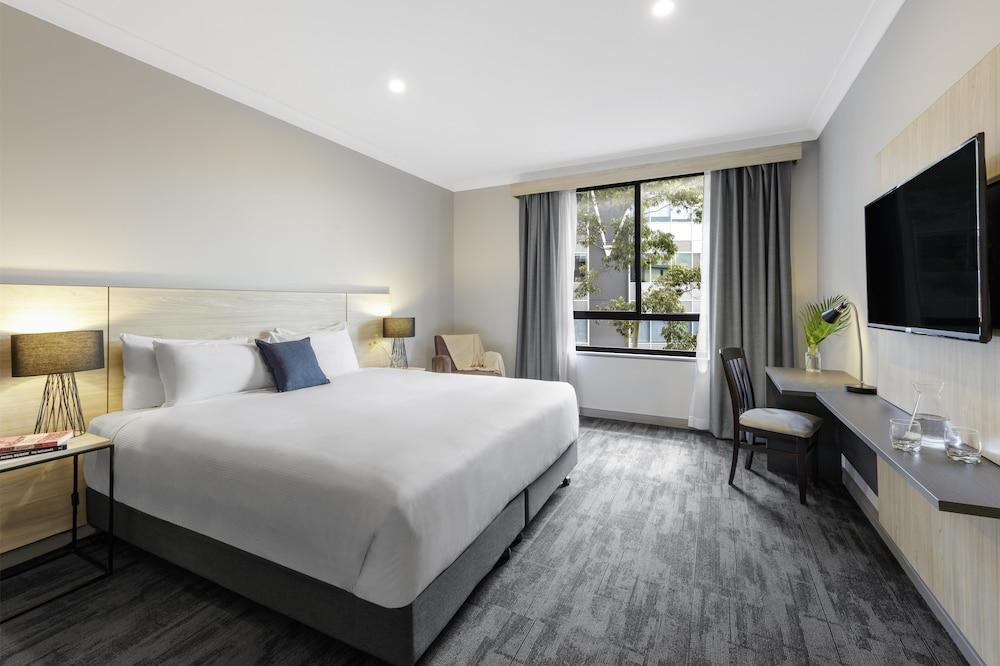 Oaks Sydney North Ryde Suites Room Type - Executive Studio