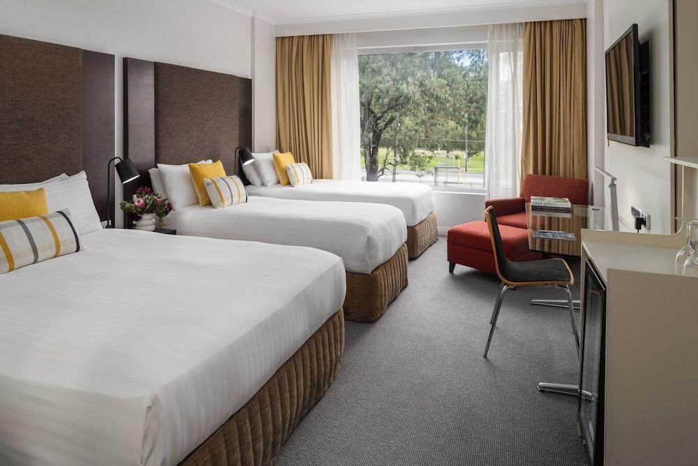 Rydges Bankstown Room Type - Family Room (3 Beds) Rydges Bankstown Room Type - Family Room (3 Beds)