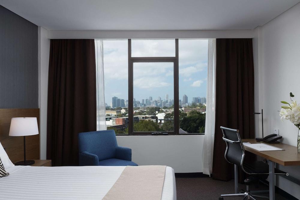 Rydges Camperdown Room Type - Wheelchair Accessible Room