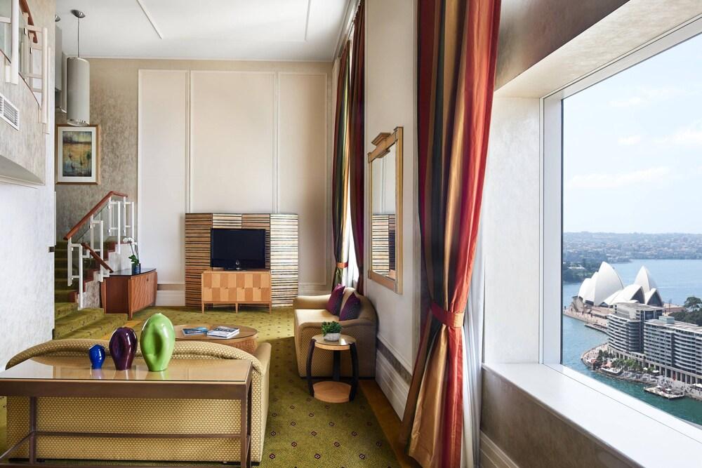 Sydney Harbour Marriott Hotel at Circular Quay Room Type - Presidential Suite, 2 Bedrooms (Opera House View)