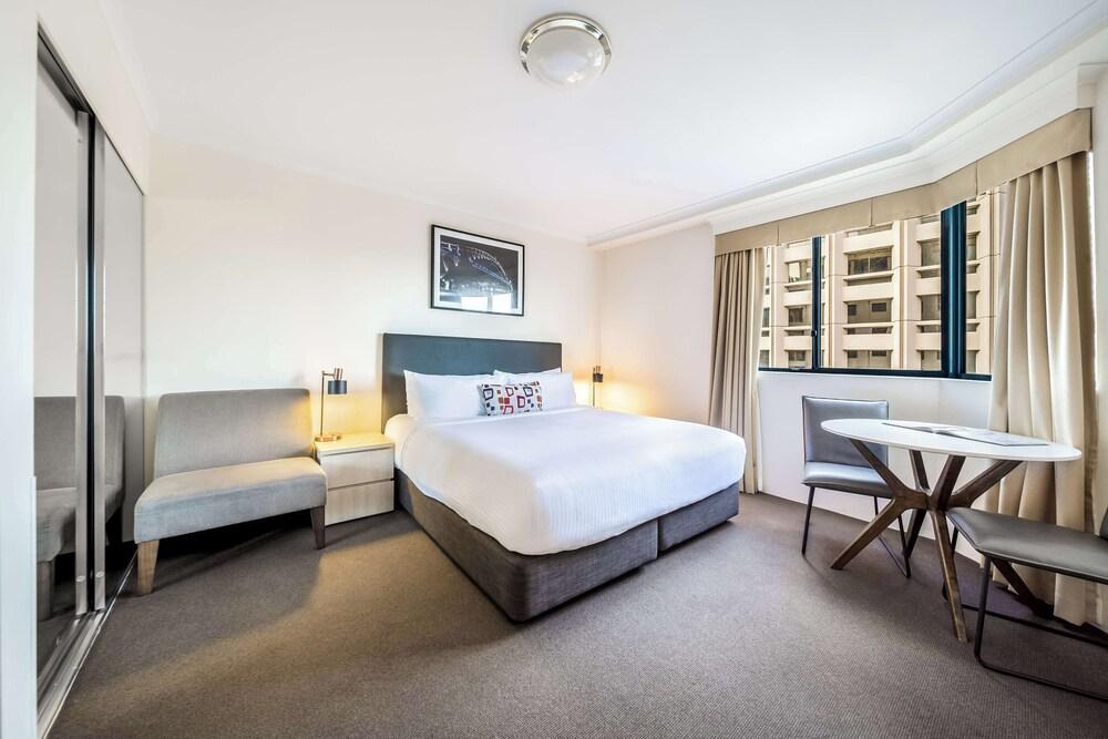 Oaks Sydney Castlereagh Suites Room Type - Studio City View (No Housekeeping) Oaks Sydney Castlereagh Suites Room Type - Studio City View (No Housekeeping)