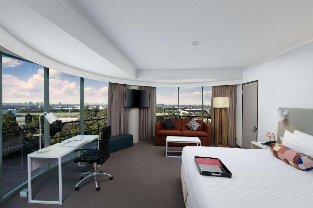 Rydges Parramatta Room Type - Panoramic Suite