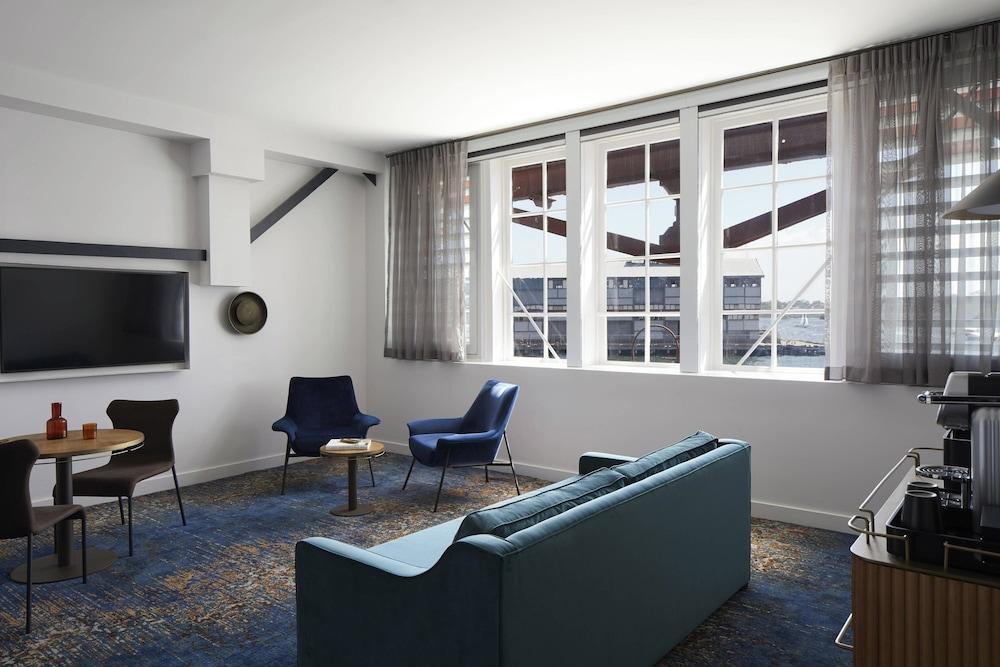 Pier One Sydney Harbour, Marriott Autograph Collection Room Type - Suite, 1 King Bed with Sofa bed (View) Pier One Sydney Harbour, Marriott Autograph Collection Room Type - Suite, 1 King Bed with Sofa bed (View)