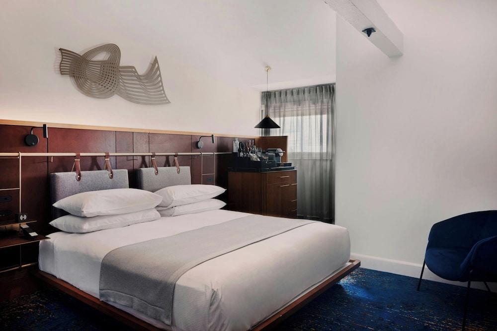 Pier One Sydney Harbour, Marriott Autograph Collection Room Type - Room, 1 King Bed