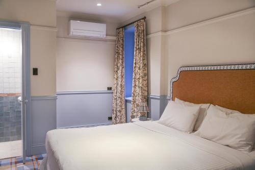No9 Springfield Room Type - Earl Deluxe (Newly Renovated)