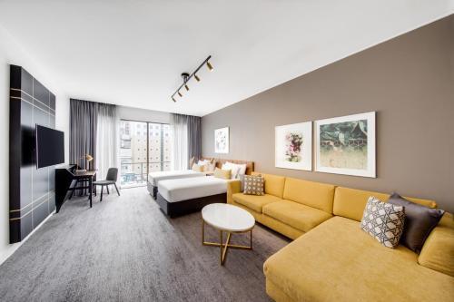 Vibe Hotel Sydney Room Type - Master Family Room