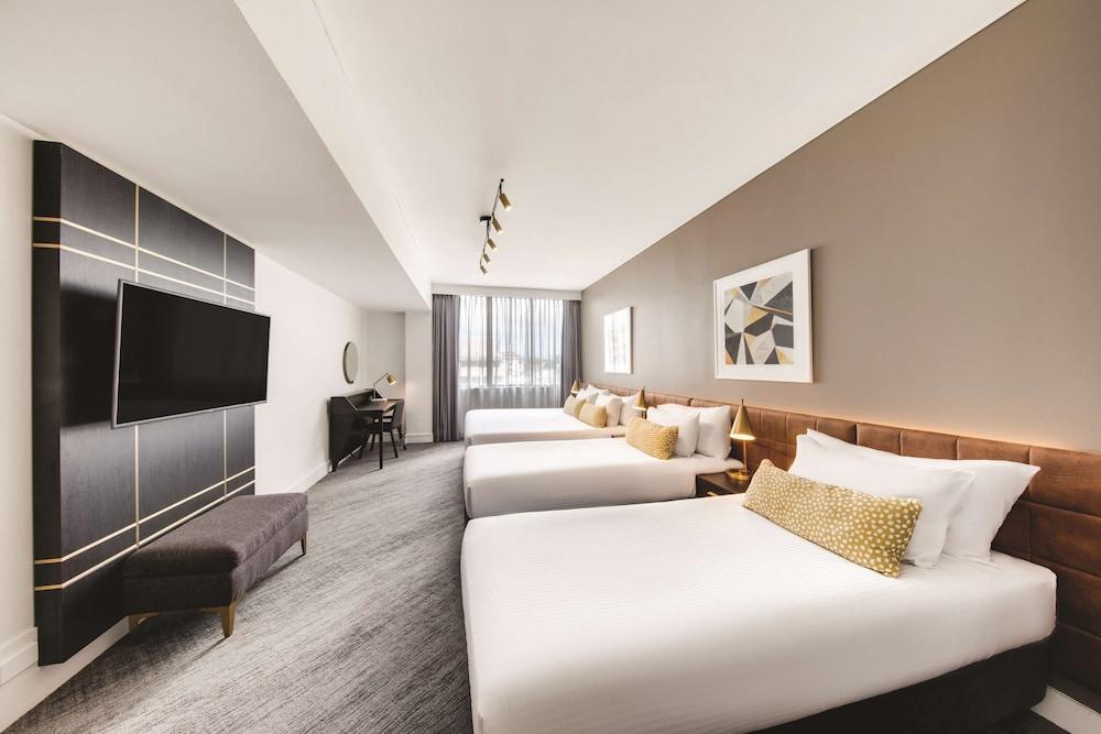Vibe Hotel Sydney Room Type - Quadruple Room