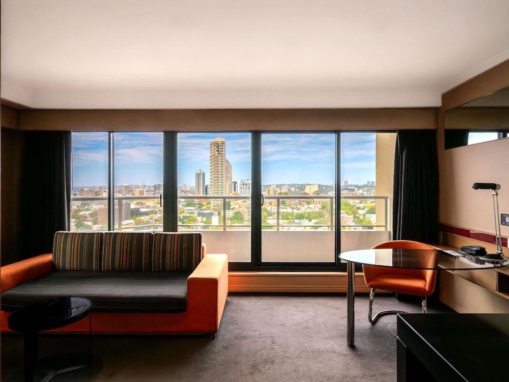 Pullman Sydney Hyde Park - Tap to explore photos