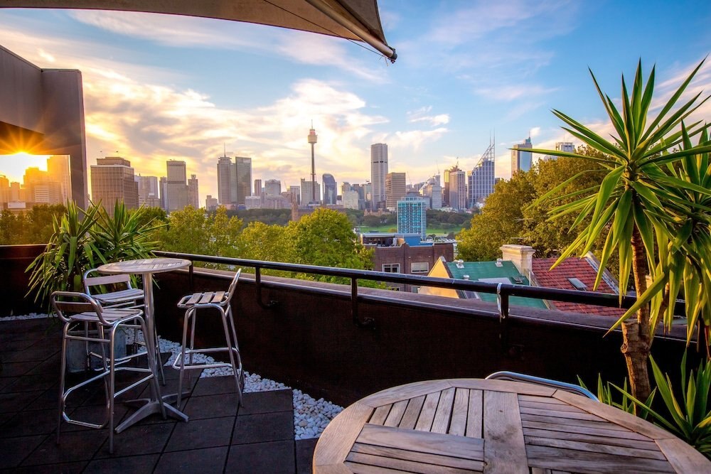 Sydney Potts Point Central Apartment Hotel - Tap to explore photos