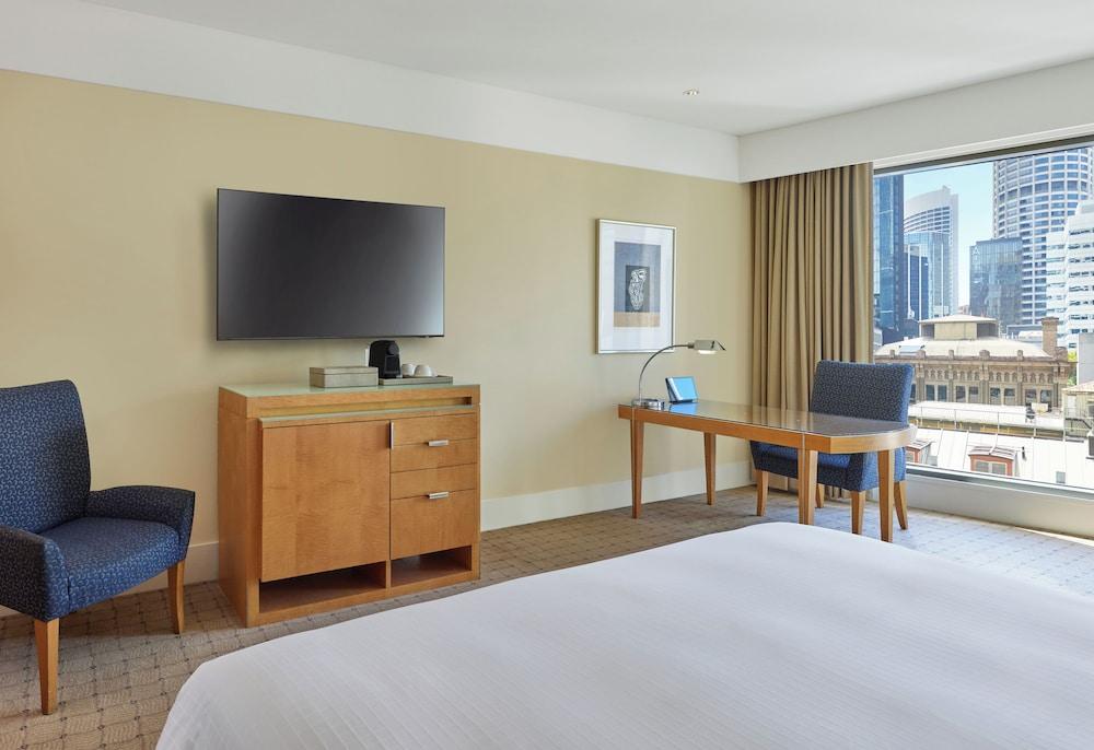 The Fullerton Hotel Sydney Room Type - Executive Superior King Room (Club Access) The Fullerton Hotel Sydney Room Type - Executive Superior King Room (Club Access)