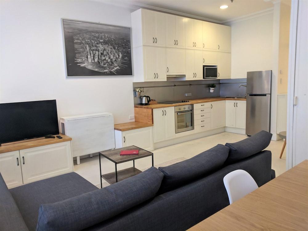 Nesuto Woolloomooloo Room Type - Junior Apartment with Two Bedrooms