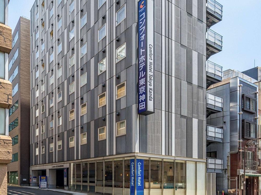 Comfort Hotel Tokyo Kanda - Tap to explore photos