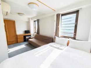 Sakura Hotel Hatagaya Room Type - Deluxe Double Room