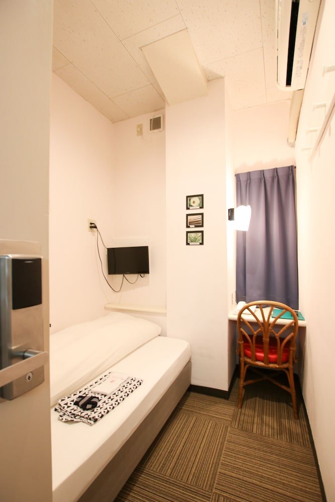 Sakura Hotel Jimbocho - Hostel Room Type - Economy Single Room