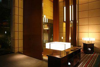 Hotel Niwa Tokyo - Tap to explore photos