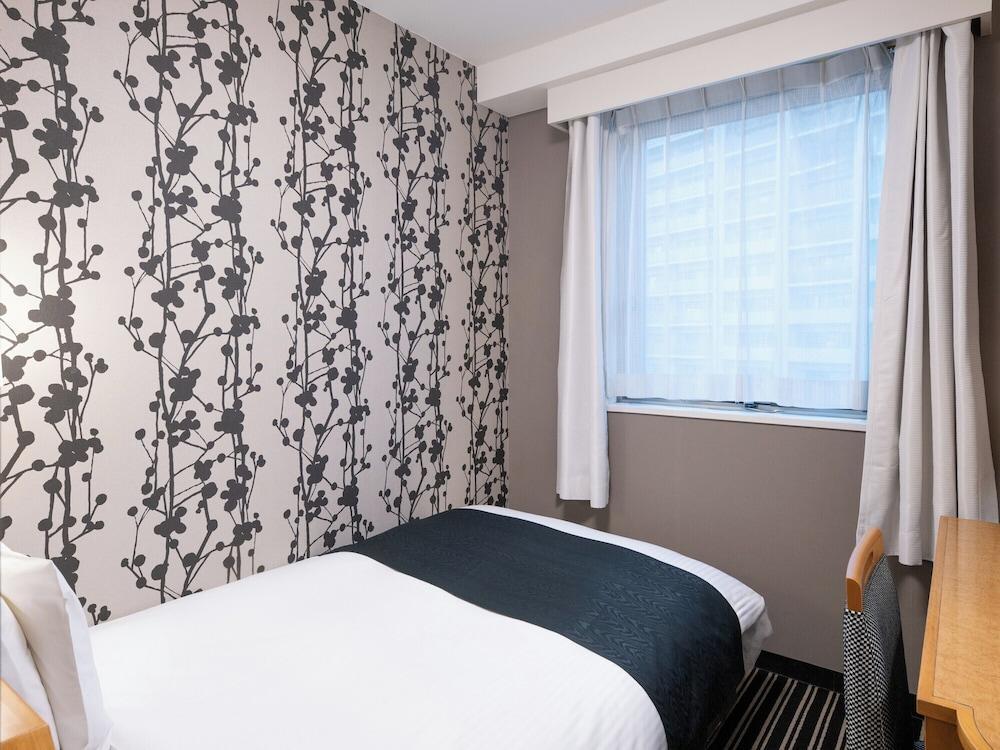 APA Hotel Tokyo Itabashi Ekimae - Tap to explore photos