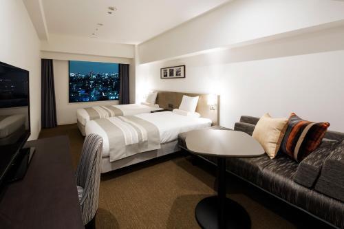 Hotel Mystays Premier Omori - Tap to explore photos