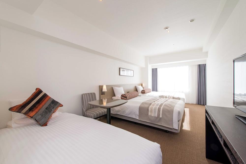 Hotel Mystays Premier Omori Room Type - Superior Twin Room with Sofa Bed, Non Smoking, No Cleaning Service Hotel Mystays Premier Omori Room Type - Superior Twin Room with Sofa Bed, Non Smoking, No Cleaning Service