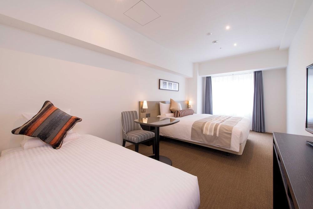 Hotel Mystays Premier Omori Room Type - Superior King with Sofa Bed, Non Smoking