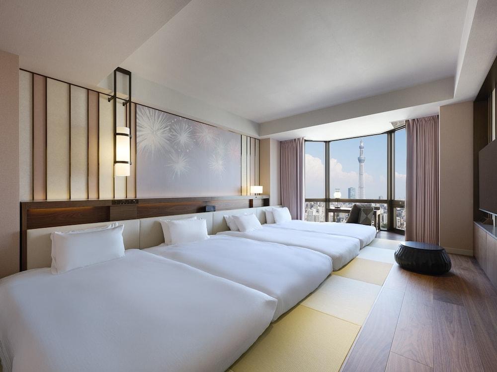 Asakusa View Hotel Room Type - Executive Suite with Skytree Side (4 adults/with Lounge Access)