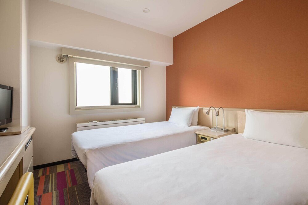 the b sangenjaya Room Type - Twin Room, Smoking