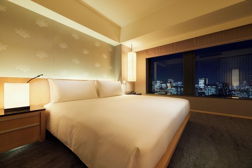 The Capitol Hotel Tokyu Room Type - Executive Suite King with Extra Bed, Non Smoking (Breakfast & Club Lounge Access Included) The Capitol Hotel Tokyu Room Type - Executive Suite King with Extra Bed, Non Smoking (Breakfast & Club Lounge Access Included)