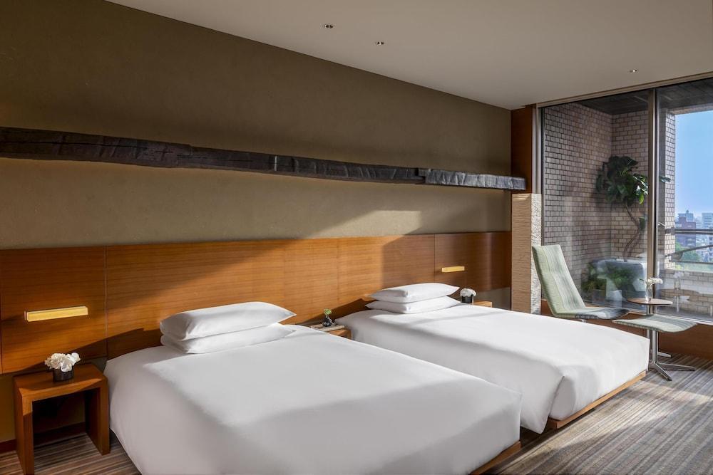 Hyatt Regency Tokyo Room Type - Suite (Ambassador)