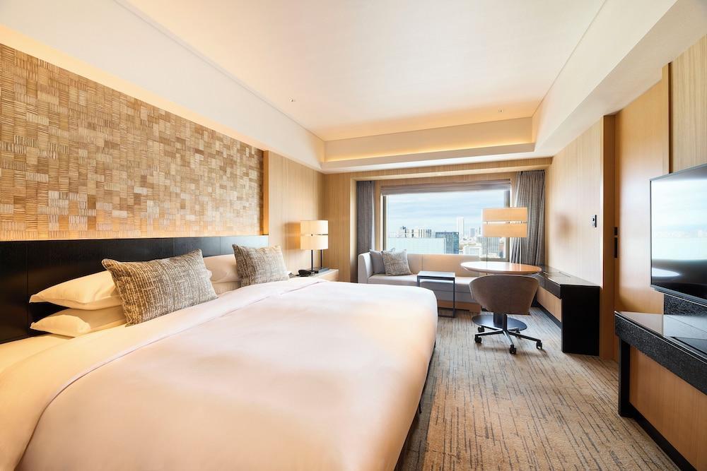 Cerulean Tower Tokyu Hotel Room Type - Newly Renovated - Comfort Deluxe King Room- Non-Smoking