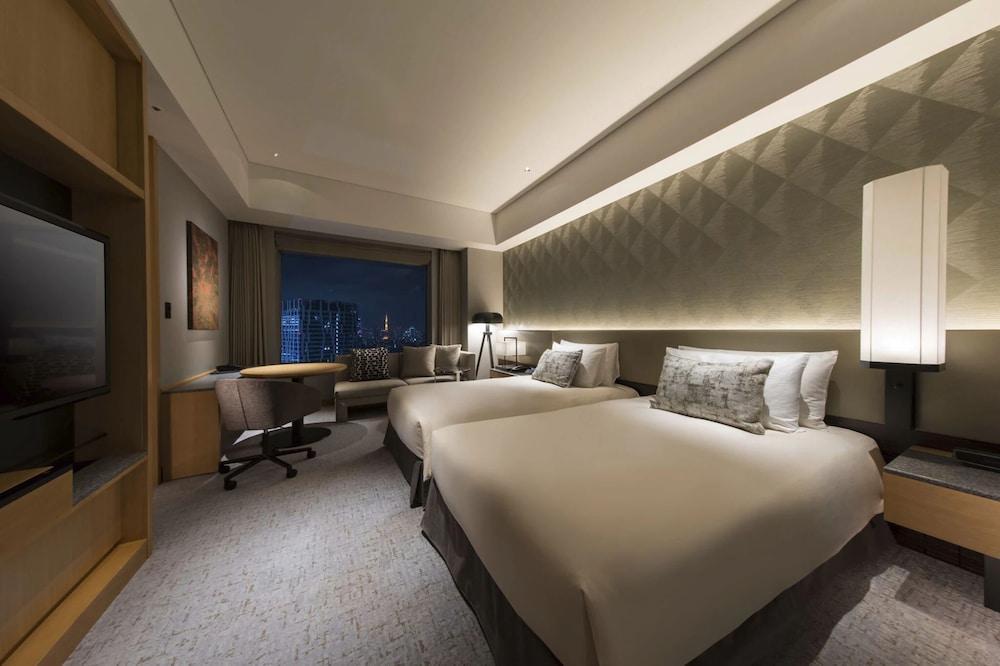 Cerulean Tower Tokyu Hotel Room Type - Executive Deluxe Twin with Lounge Access, Non Smoking Cerulean Tower Tokyu Hotel Room Type - Executive Deluxe Twin with Lounge Access, Non Smoking