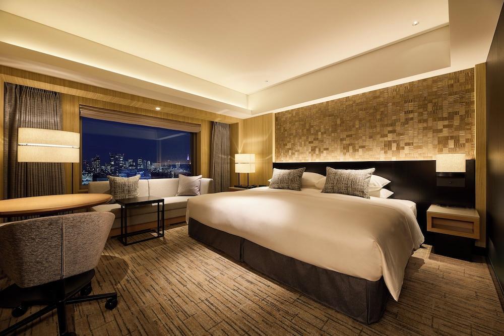 Cerulean Tower Tokyu Hotel Room Type - Newly Renovated - Comfort Superior King Room- Non-Smoking
