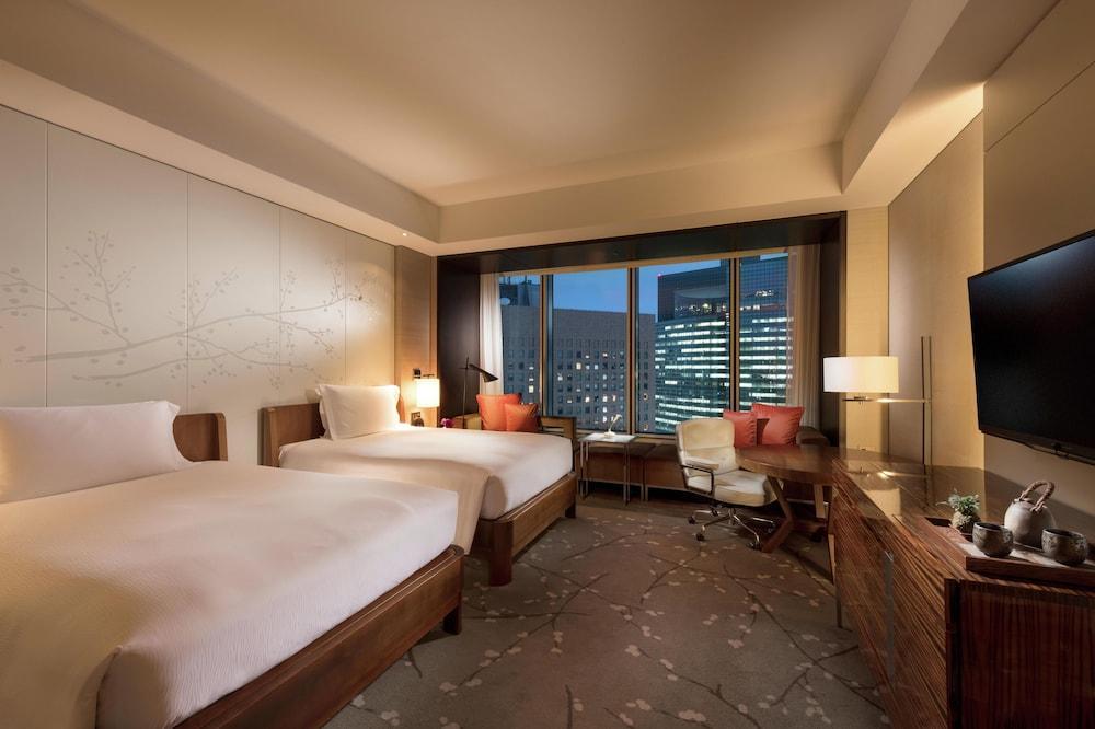 Conrad Tokyo Room Type - Room, 2 Twin Beds, City View